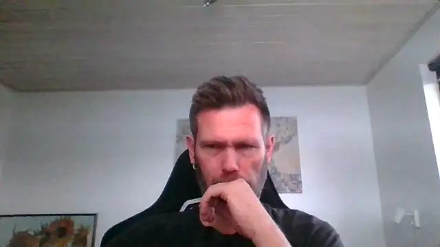 Snapshot of Gotta1 chatting on 7, 3, 2025 Gotta1 online show from 7, 3, 2025
