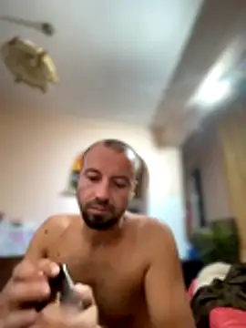 Snapshot of Nikolaiyy chatting on 29, 10, 2025 Nikolaiyy online show from 29, 10, 2025