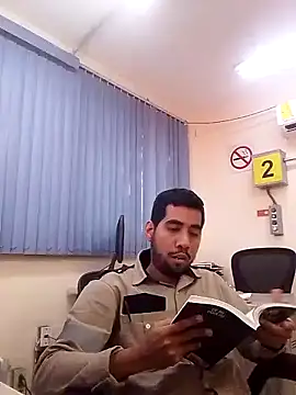 Snapshot of EnriquePersian197 chatting on 13, 1, 2025 EnriquePersian197 online show from 13, 1, 2025