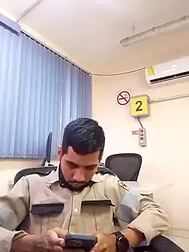 Snapshot of EnriquePersian197 chatting on 30, 1, 2025 EnriquePersian197 online show from 30, 1, 2025