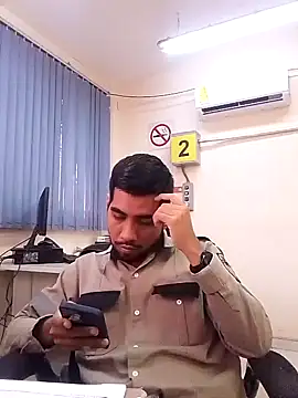 Snapshot of EnriquePersian197 chatting on 6, 2, 2025 EnriquePersian197 online show from 6, 2, 2025