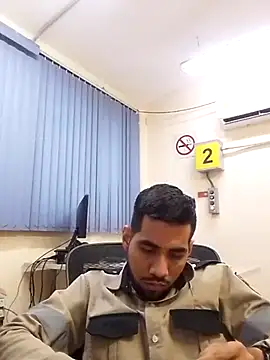 Snapshot of EnriquePersian197 chatting on 19, 2, 2025 EnriquePersian197 online show from 19, 2, 2025