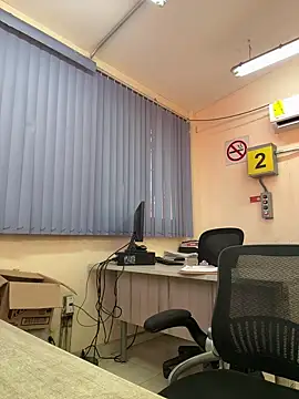 Snapshot of EnriquePersian197 chatting on 6, 3, 2025 EnriquePersian197 online show from 6, 3, 2025