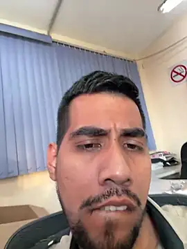 Snapshot of EnriquePersian197 chatting on 18, 3, 2025 EnriquePersian197 online show from 18, 3, 2025