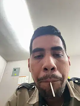 Snapshot of EnriquePersian197 chatting on 19, 3, 2025 EnriquePersian197 online show from 19, 3, 2025