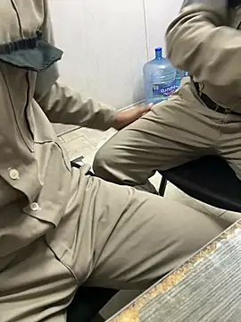 Snapshot of EnriquePersian197 chatting on 22, 3, 2025 EnriquePersian197 online show from 22, 3, 2025