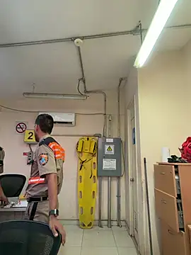 EnriquePersian197 online show from 24, 4, 2026