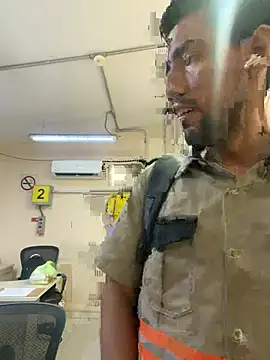 EnriquePersian197 online show from 29, 4, 2026