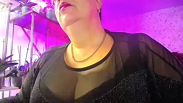  Sweet Woman online show from 19, 10, 2025