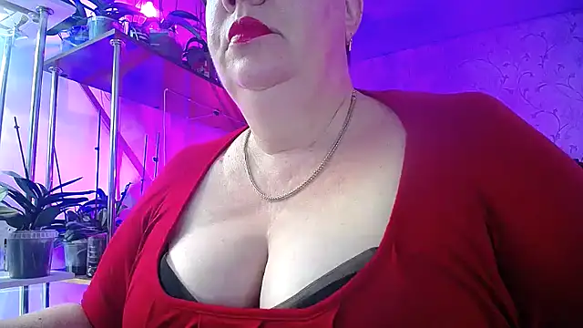  Sweet Woman online show from 13, 11, 2025