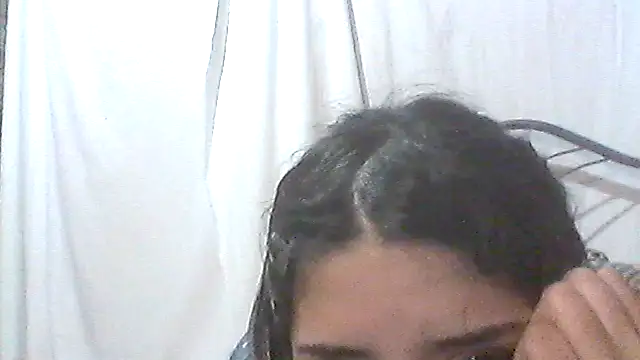 Snapshot of isa_ar chatting on 4, 10, 2025 isa ar online show from 4, 10, 2025