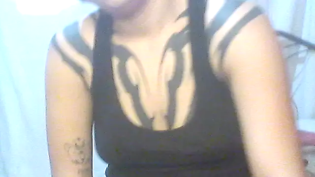 Snapshot of isa_ar chatting on 6, 10, 2025 isa ar online show from 6, 10, 2025