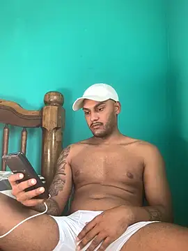 Snapshot of Pinocchiu chatting on 21, 3, 2025 Pinocchiu online show from 21, 3, 2025