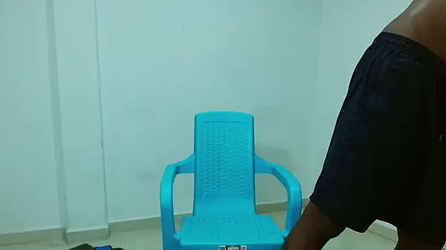 Snapshot of Darick_brown chatting on 18, 9, 2025 Darick brown online show from 18, 9, 2025