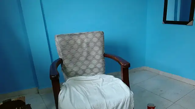 Snapshot of Darick_brown chatting on 24, 11, 2025 Darick brown online show from 24, 11, 2025