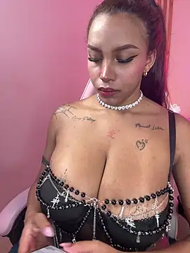 MadeleineSanez online show from 12, 3, 2026