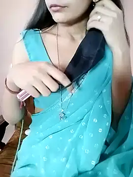 Snapshot of Bulbul_02 chatting on 8, 1, 2025 Bulbul 02 online show from 8, 1, 2025