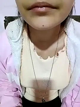 Snapshot of Bulbul_02 chatting on 15, 2, 2025 Bulbul 02 online show from 15, 2, 2025