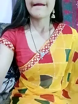 Snapshot of Bulbul_02 chatting on 8, 3, 2025 Bulbul 02 online show from 8, 3, 2025