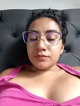 Hellen Alex online show from 5, 2, 2025