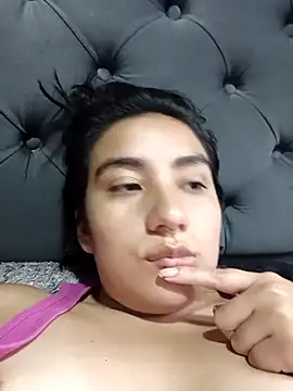 Hellen Alex online show from 6, 3, 2025