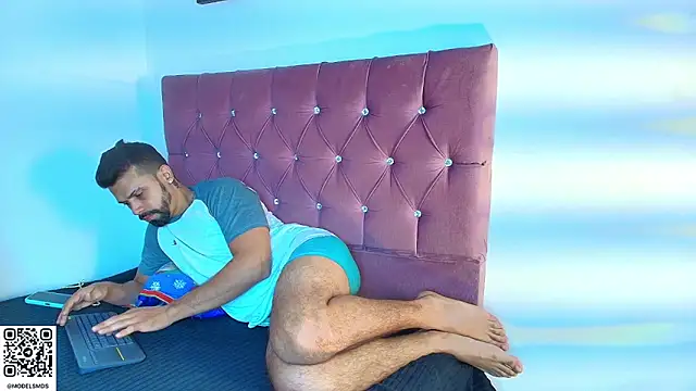 max ashley mds online show from 20, 12, 2025