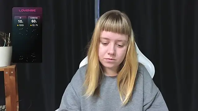 June shy0 online show from 19, 12, 2025