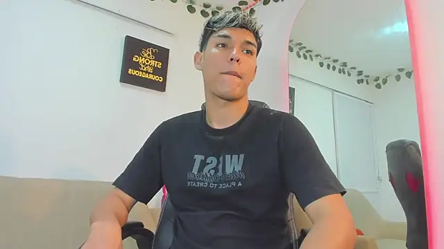 ryan carter08 online show from 5, 11, 2025