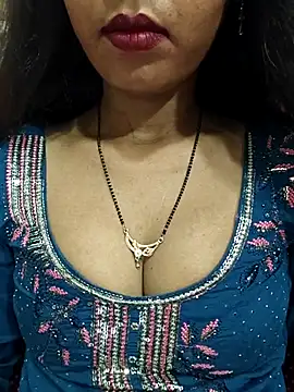 Snapshot of Sharmila-Singh chatting on 11, 7, 2026 Sharmila-Singh online show from 11, 7, 2026