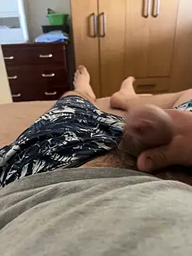 Snapshot of serjaohot28 chatting on 28, 9, 2025 serjaohot28 online show from 28, 9, 2025