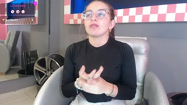  isaabellaa online show from 13, 3, 2025