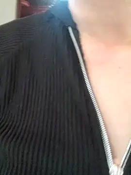 skayhot  online show from 21, 11, 2025