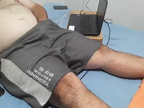 mfreitas005 online show from 4, 1, 2025