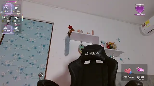 Snapshot of miss_valery2 chatting on 13, 9, 2025 miss valery2 online show from 13, 9, 2025