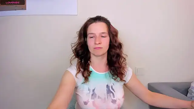 Clear Angel online show from 26, 9, 2025