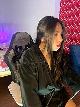 emiily15   online show from 10, 9, 2025