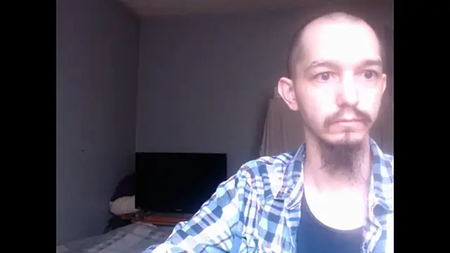 Snapshot of VanceFontaine chatting on 13, 10, 2025 VanceFontaine online show from 13, 10, 2025