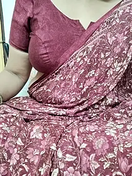 Snapshot of sunitha-3 chatting on 24, 2, 2025 sunitha-3 online show from 24, 2, 2025