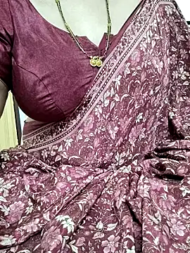 Snapshot of sunitha-3 chatting on 24, 2, 2025 sunitha-3 online show from 24, 2, 2025