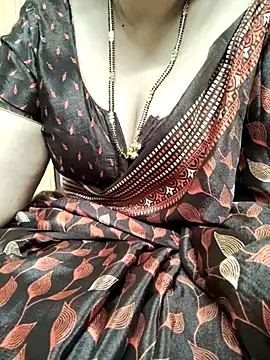 Snapshot of sunitha-3 chatting on 8, 3, 2025 sunitha-3 online show from 8, 3, 2025