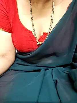 Snapshot of sunitha-3 chatting on 16, 3, 2025 sunitha-3 online show from 16, 3, 2025