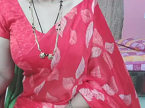 Snapshot of sunitha-3 chatting on 26, 9, 2025 sunitha-3 online show from 26, 9, 2025