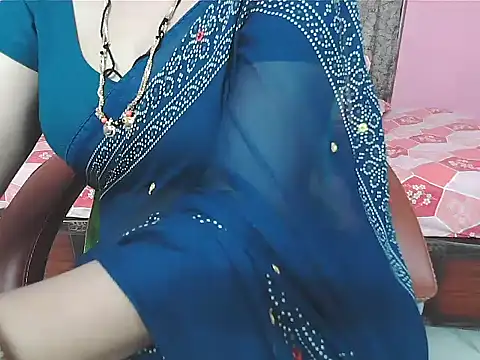Snapshot of sunitha-3 chatting on 6, 10, 2025 sunitha-3 online show from 6, 10, 2025