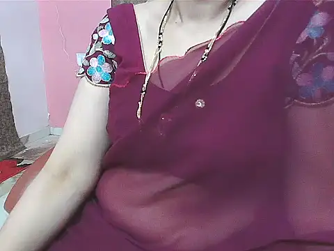 Snapshot of sunitha-3 chatting on 12, 10, 2025 sunitha-3 online show from 12, 10, 2025
