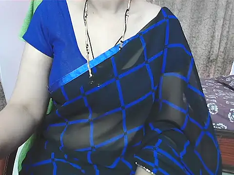 Snapshot of sunitha-3 chatting on 15, 10, 2025 sunitha-3 online show from 15, 10, 2025