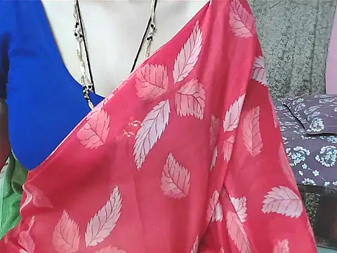 Snapshot of sunitha-3 chatting on 19, 10, 2025 sunitha-3 online show from 19, 10, 2025