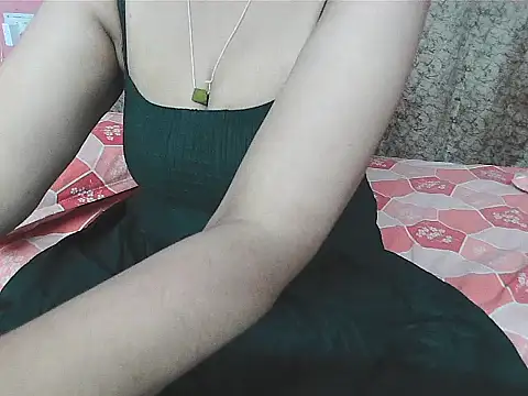 Snapshot of sunitha-3 chatting on 2, 11, 2025 sunitha-3 online show from 2, 11, 2025