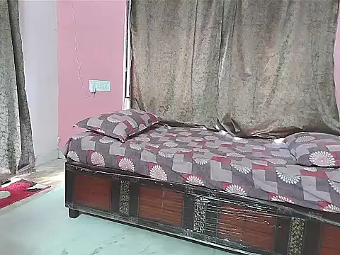 Snapshot of sunitha-3 chatting on 21, 11, 2025 sunitha-3 online show from 21, 11, 2025