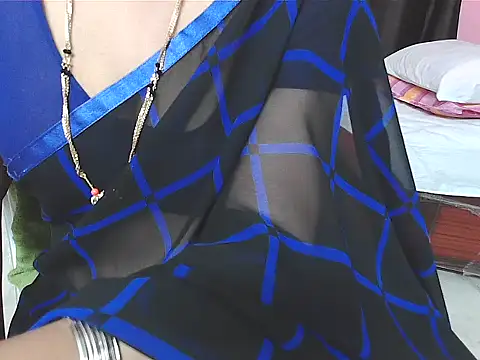 Snapshot of sunitha-3 chatting on 2, 12, 2025 sunitha-3 online show from 2, 12, 2025