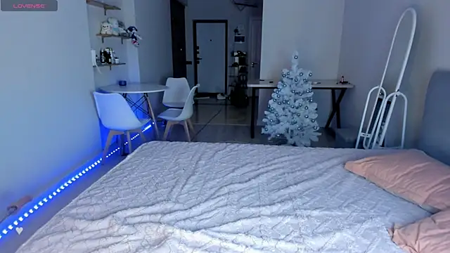 nacumi mi online show from 20, 12, 2024